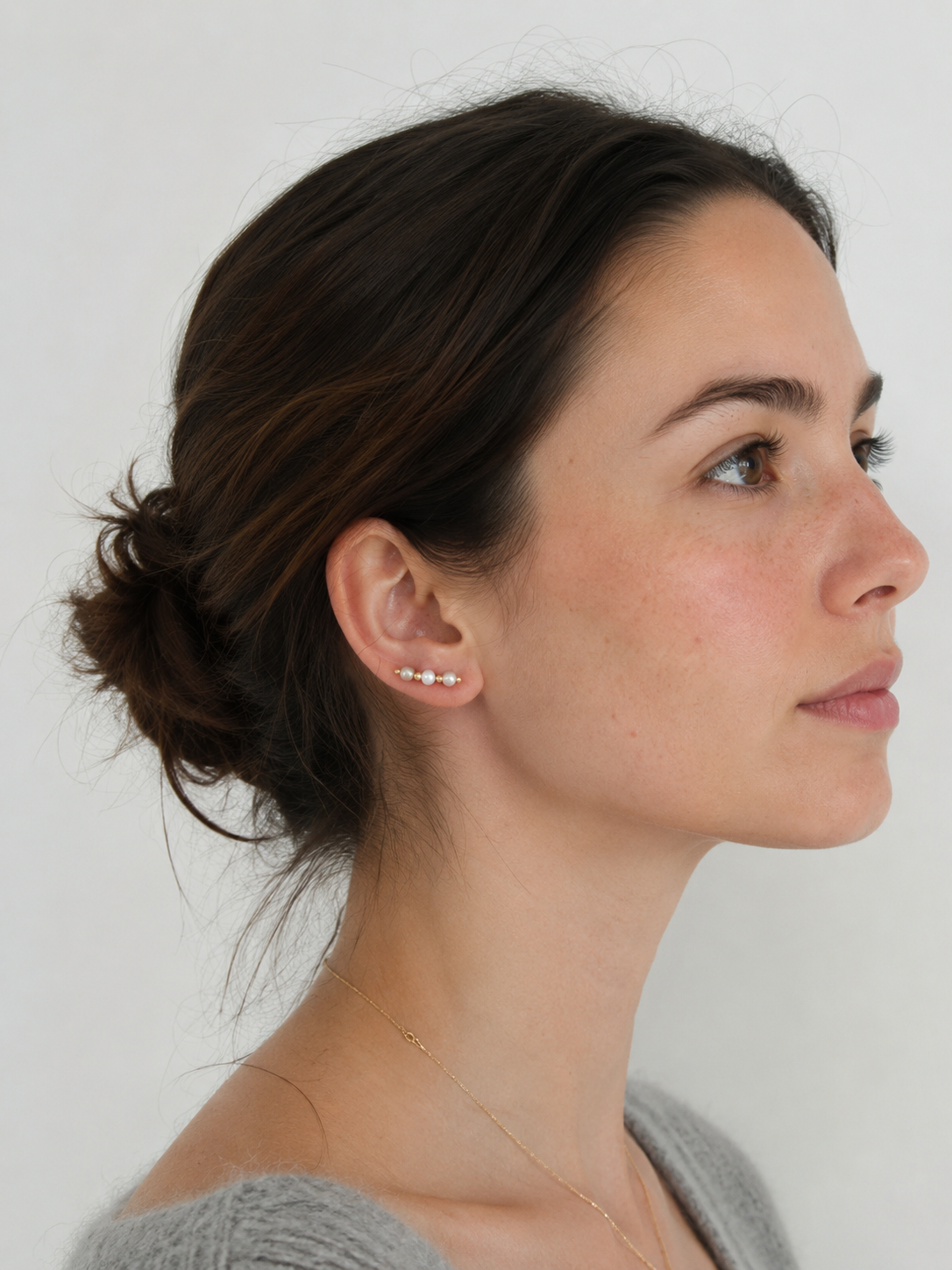 Boucles d'oreilles grimpantes perles baroques