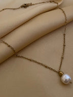 Necklace Emma - Baroque Freshwater Pearl